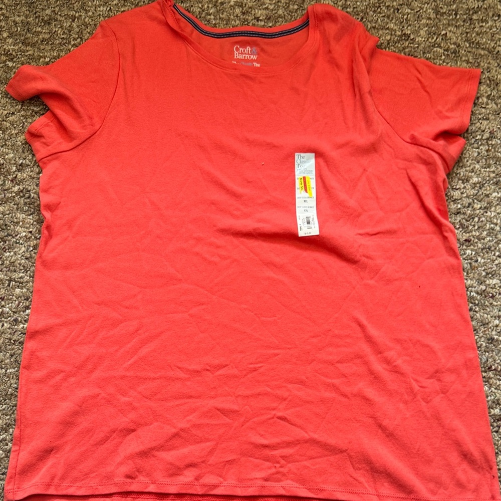 Croft & Barrow Coral Short Sleeve Tee